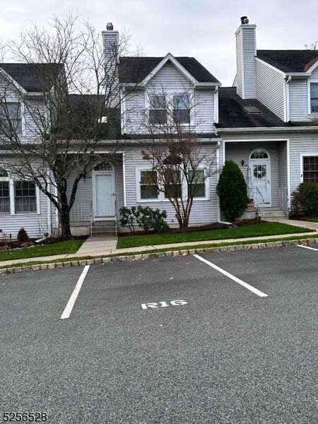 Property Photo:  420 Chapman Ct  NJ 07840 