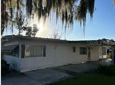 Property Photo: 961 Todd Way FL 32778