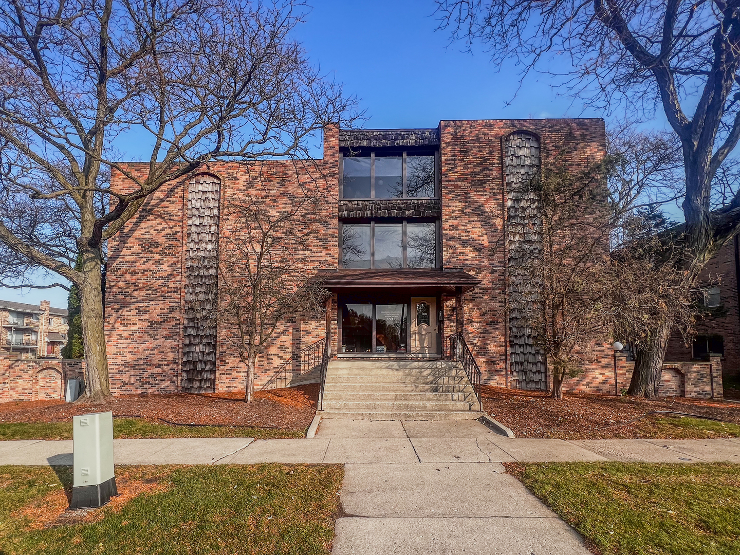 Property Photo:  17745 Rosewood Drive 2C  IL 60438 