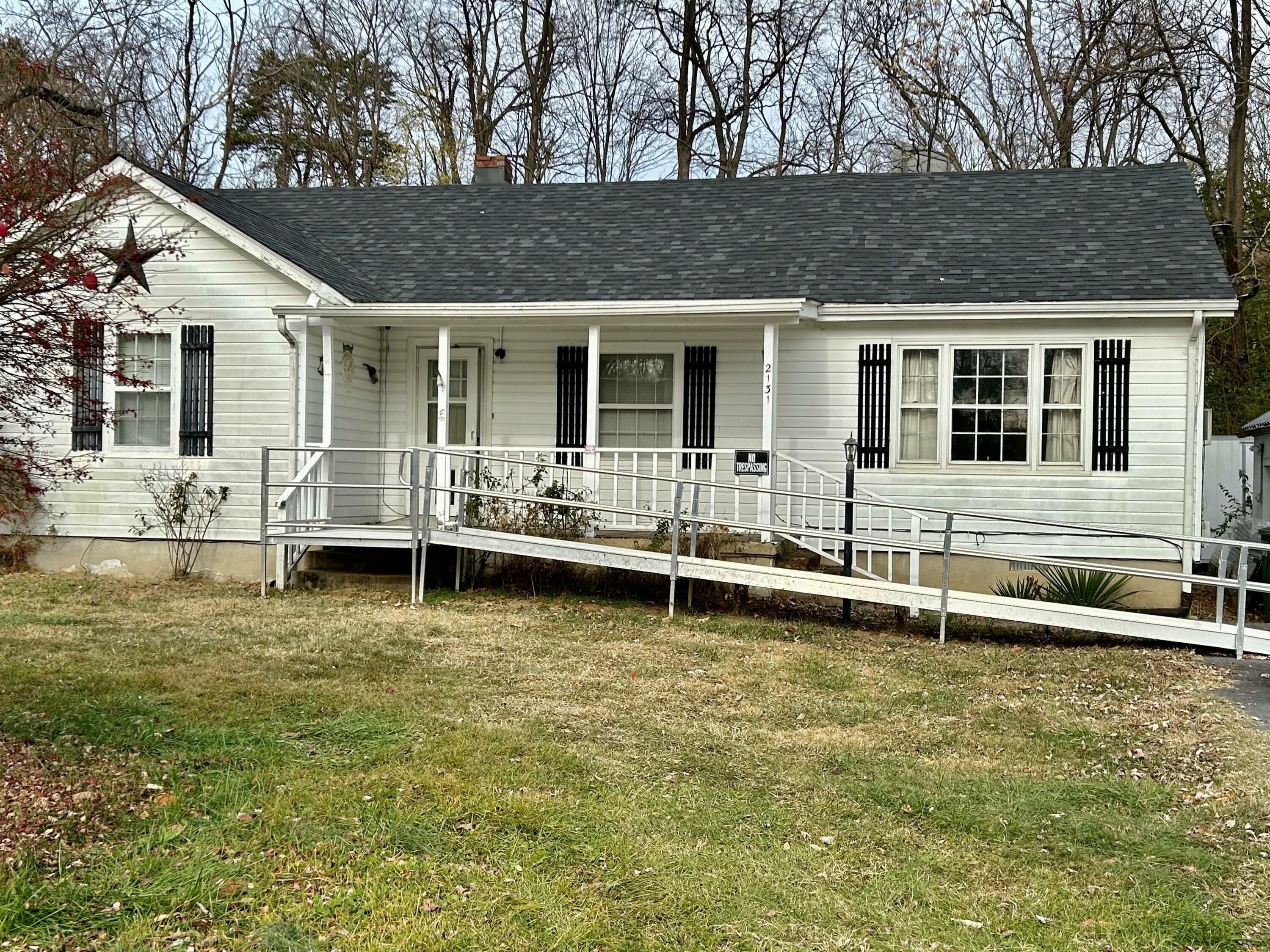 Property Photo: 2131 Windsor Ave VA 24153