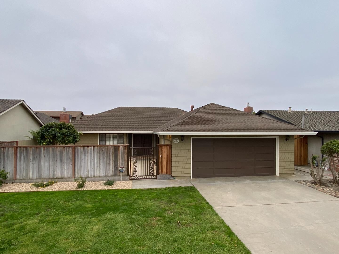 Property Photo: 727 Montecito Way CA 93901
