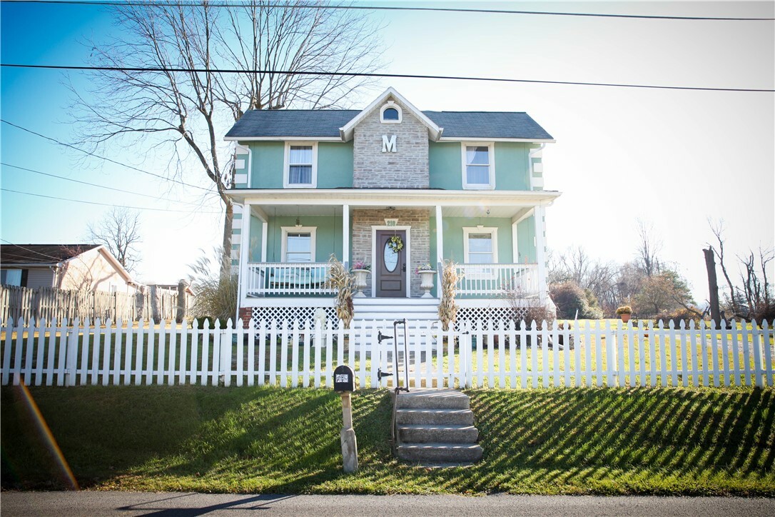 218 Dewitt Ave  Connellsville PA 15425 photo
