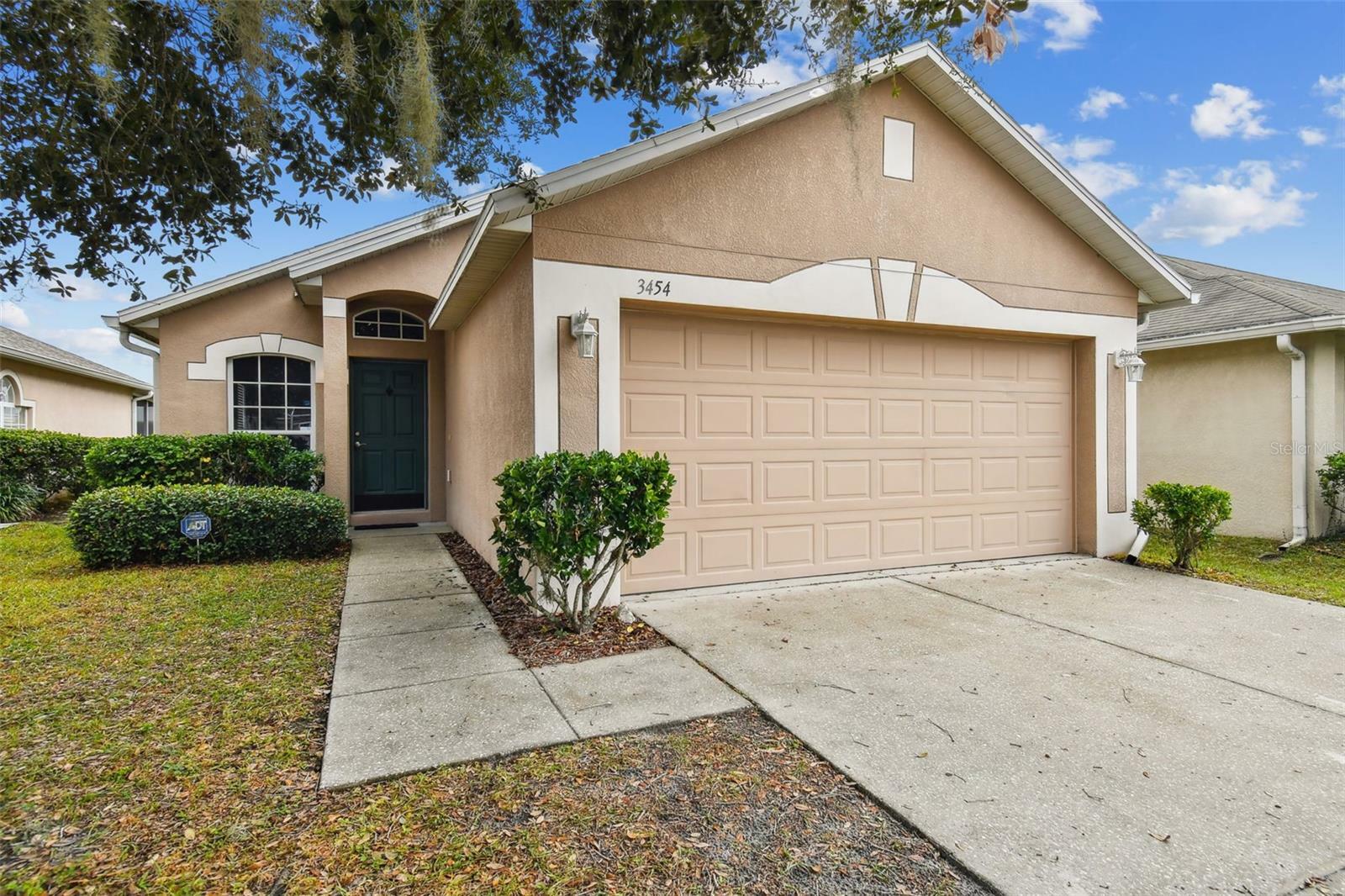 Property Photo:  3454 Fyfield Court  FL 34638 