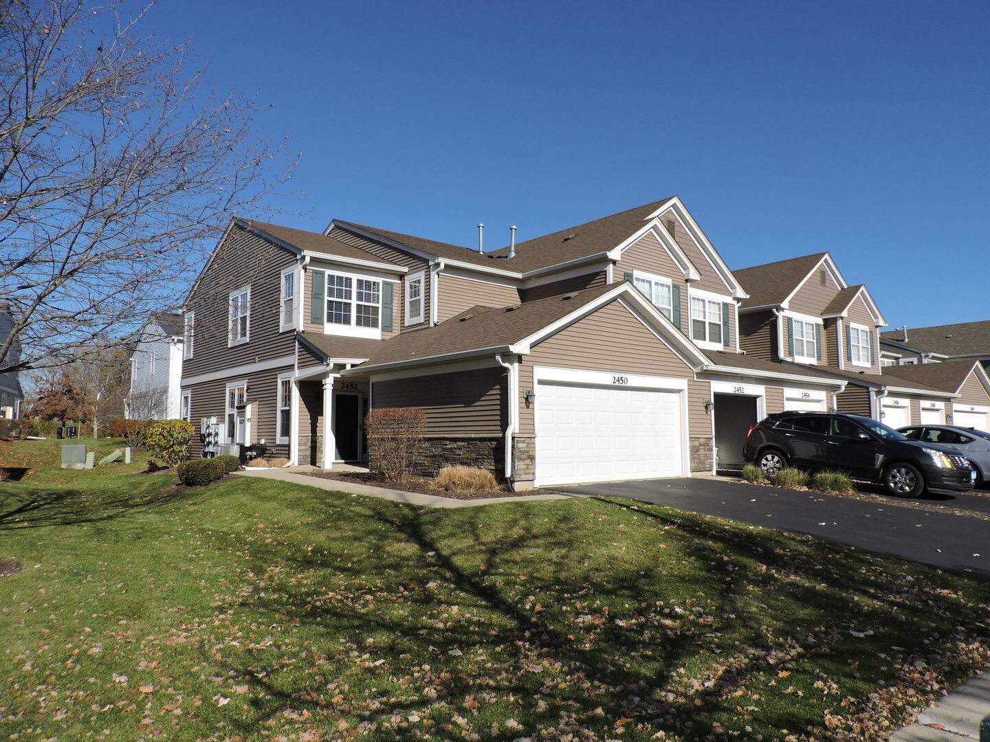 Property Photo:  2452 Golf Ridge Circle 2452  IL 60563 