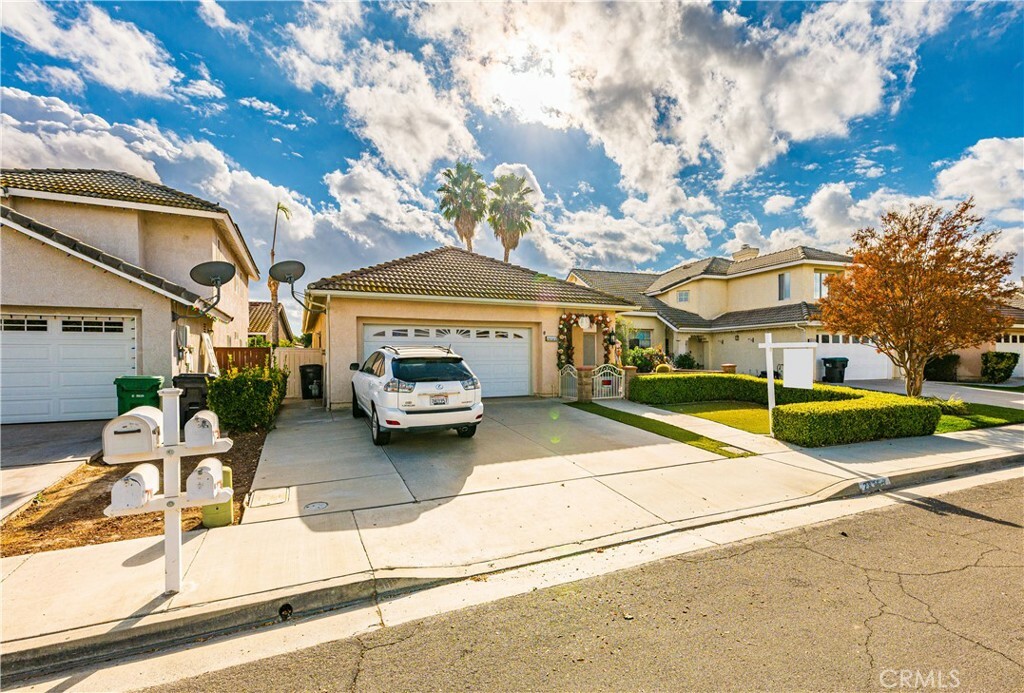 Property Photo:  28365 Stillwater Drive  CA 92584 