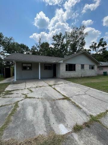 Property Photo:  223 Hummingbird Lane  LA 70458 