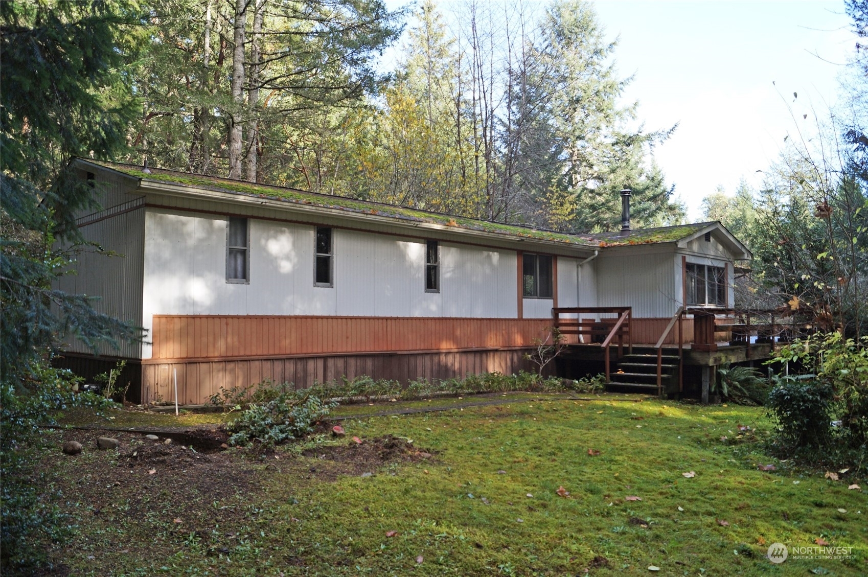 Property Photo:  651 E Burgundy Road  WA 98584 