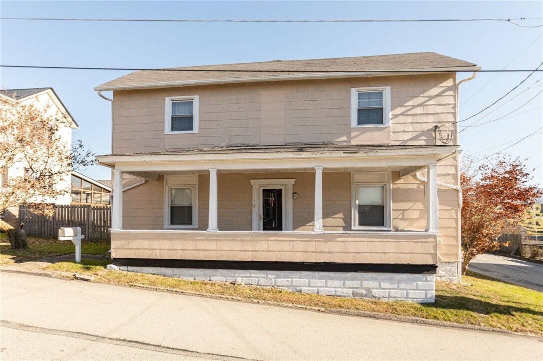 Property Photo:  119 Robbins St  PA 15425 