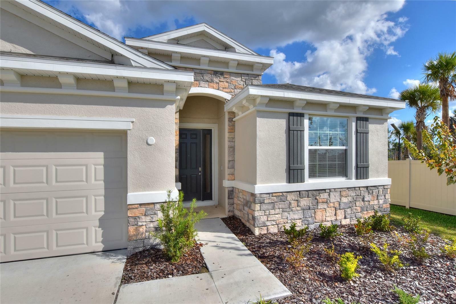 Property Photo: 3804 N Maryland Avenue FL 33565