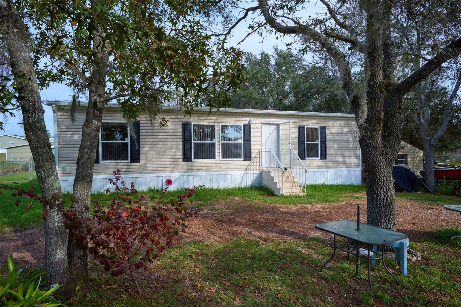 Property Photo: 2347 Bent Yoke Court FL 33898