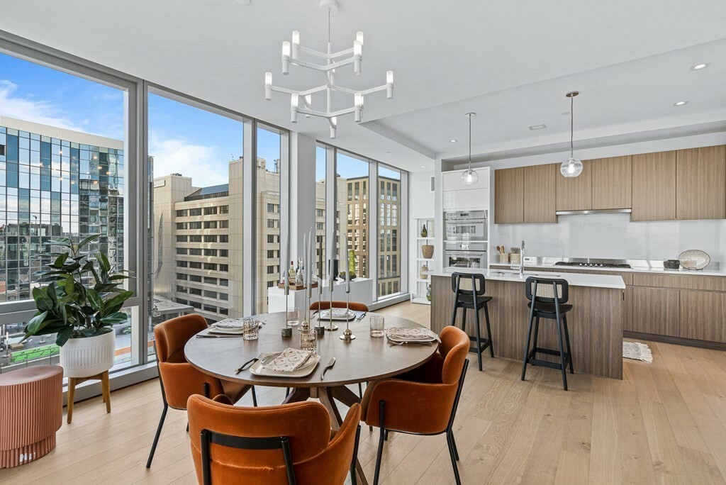 Property Photo:  100 Shawmut Avenue 806  MA 02118 