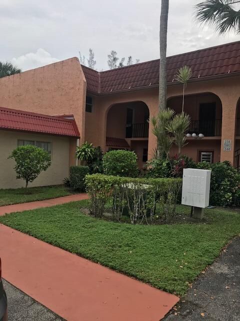 Property Photo: 244 Lake Dora Drive FL 33411