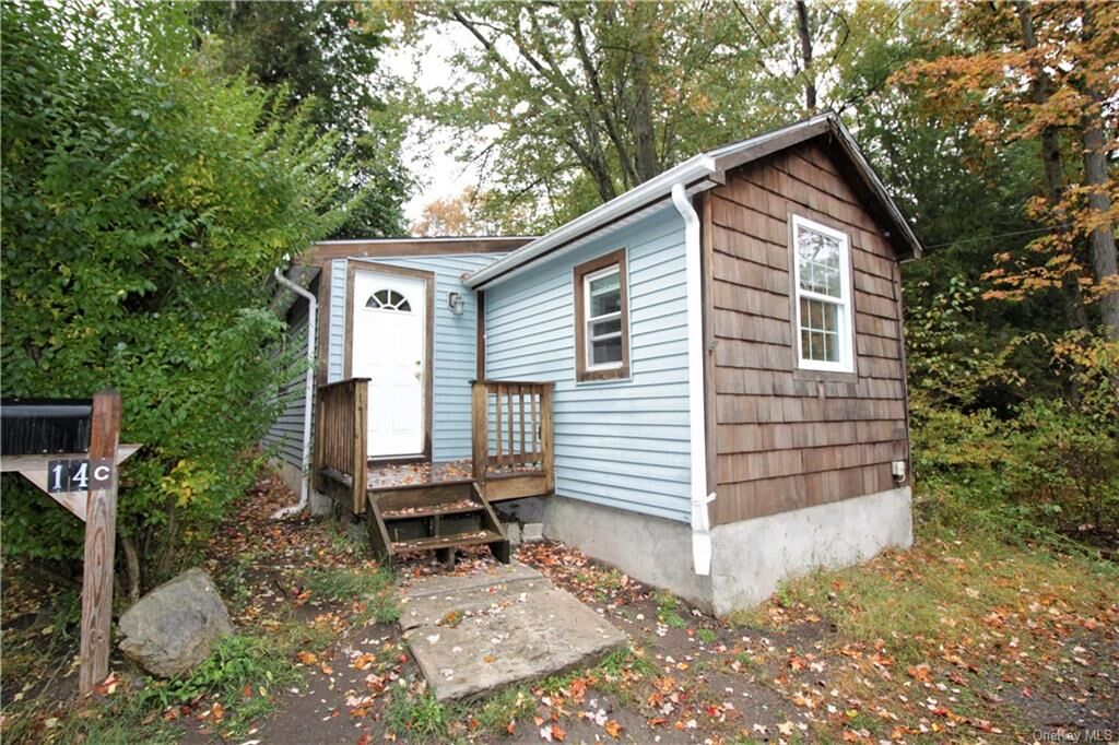 Property Photo:  14 Curry Road C  NY 10541 