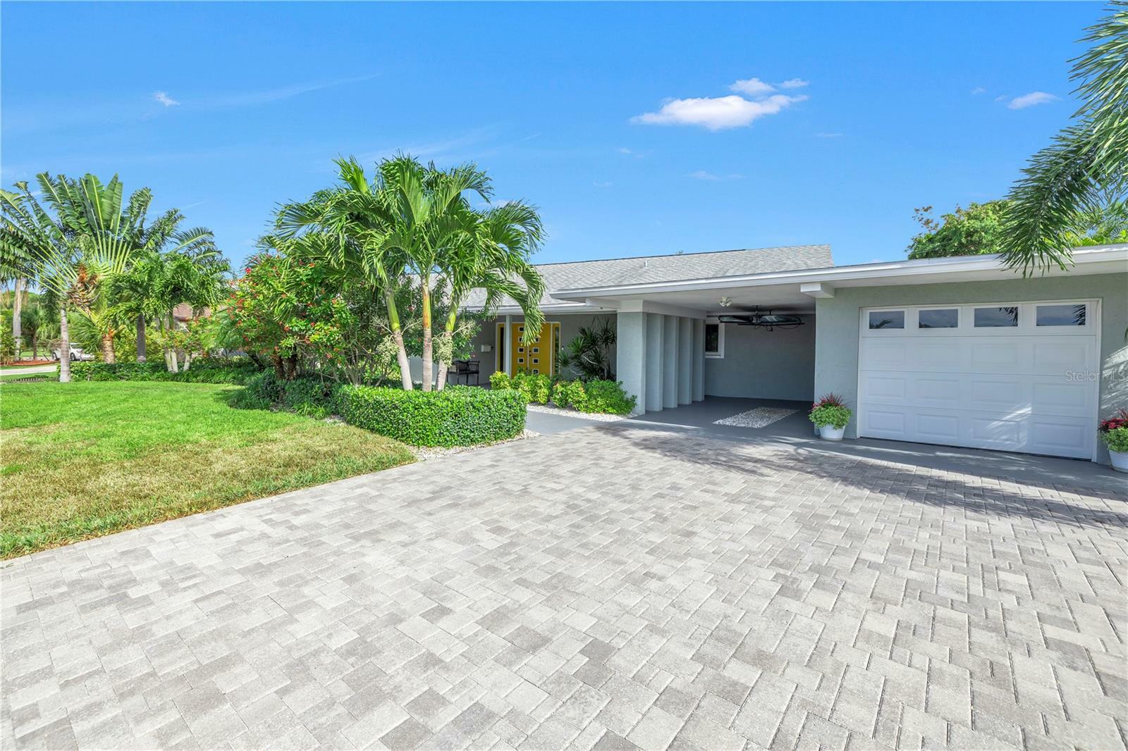 Property Photo:  5096 41st Street S  FL 33711 