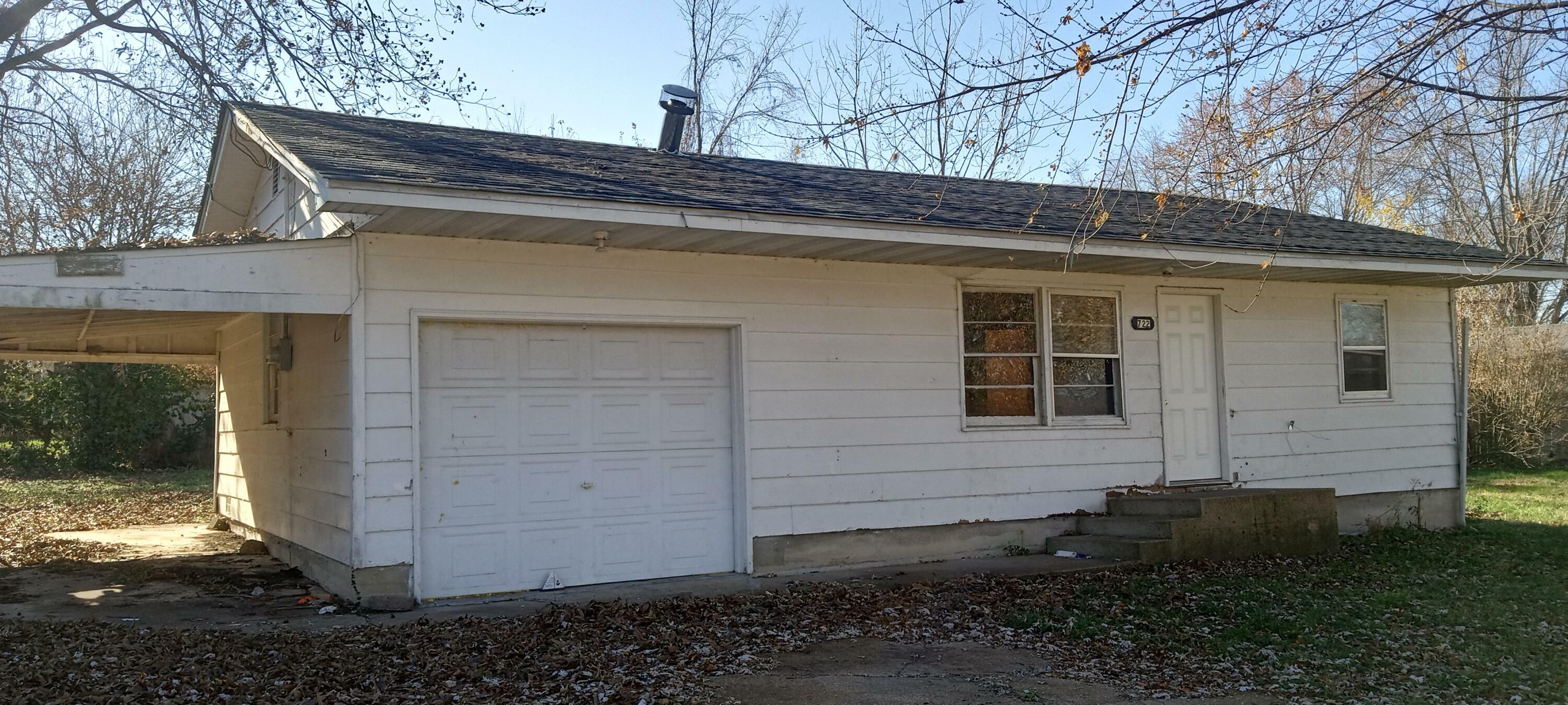 Property Photo: 722 W Ramsey Street MO 65622
