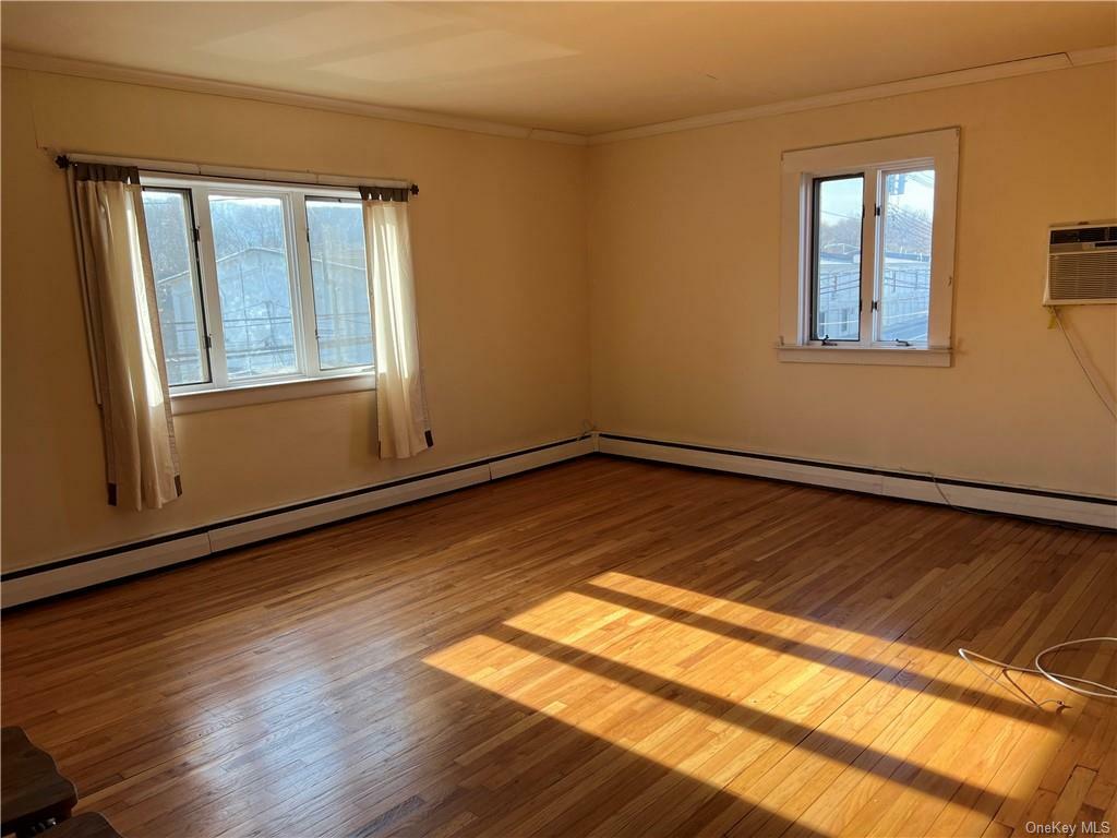 Property Photo:  62 W Railroad Avenue  NY 10923 