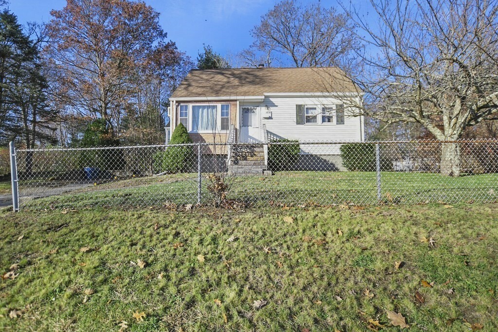 Property Photo:  1232 Shawsheen St  MA 01876 