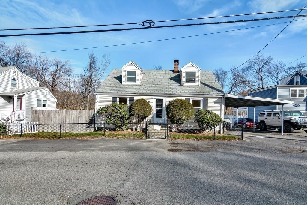 Property Photo:  135 Elwell St  MA 02148 