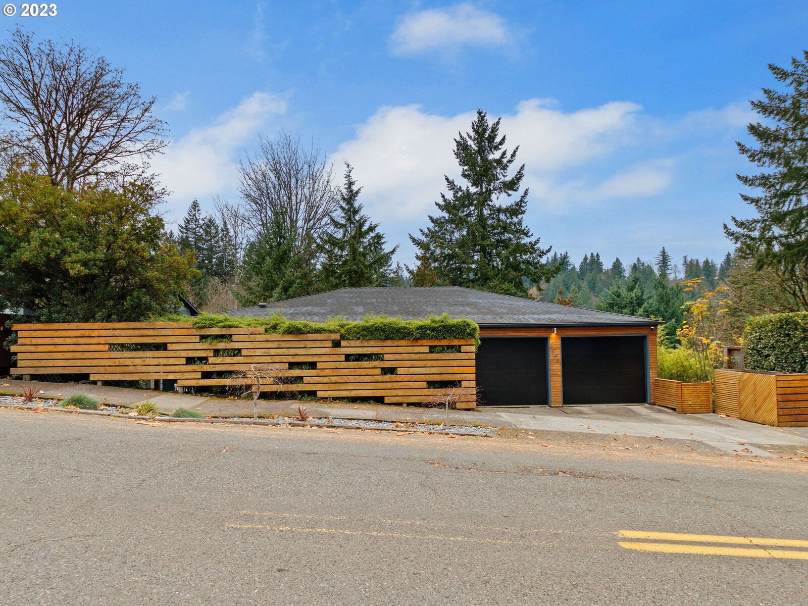 Property Photo:  3045 SW Fairview Blvd  OR 97205 