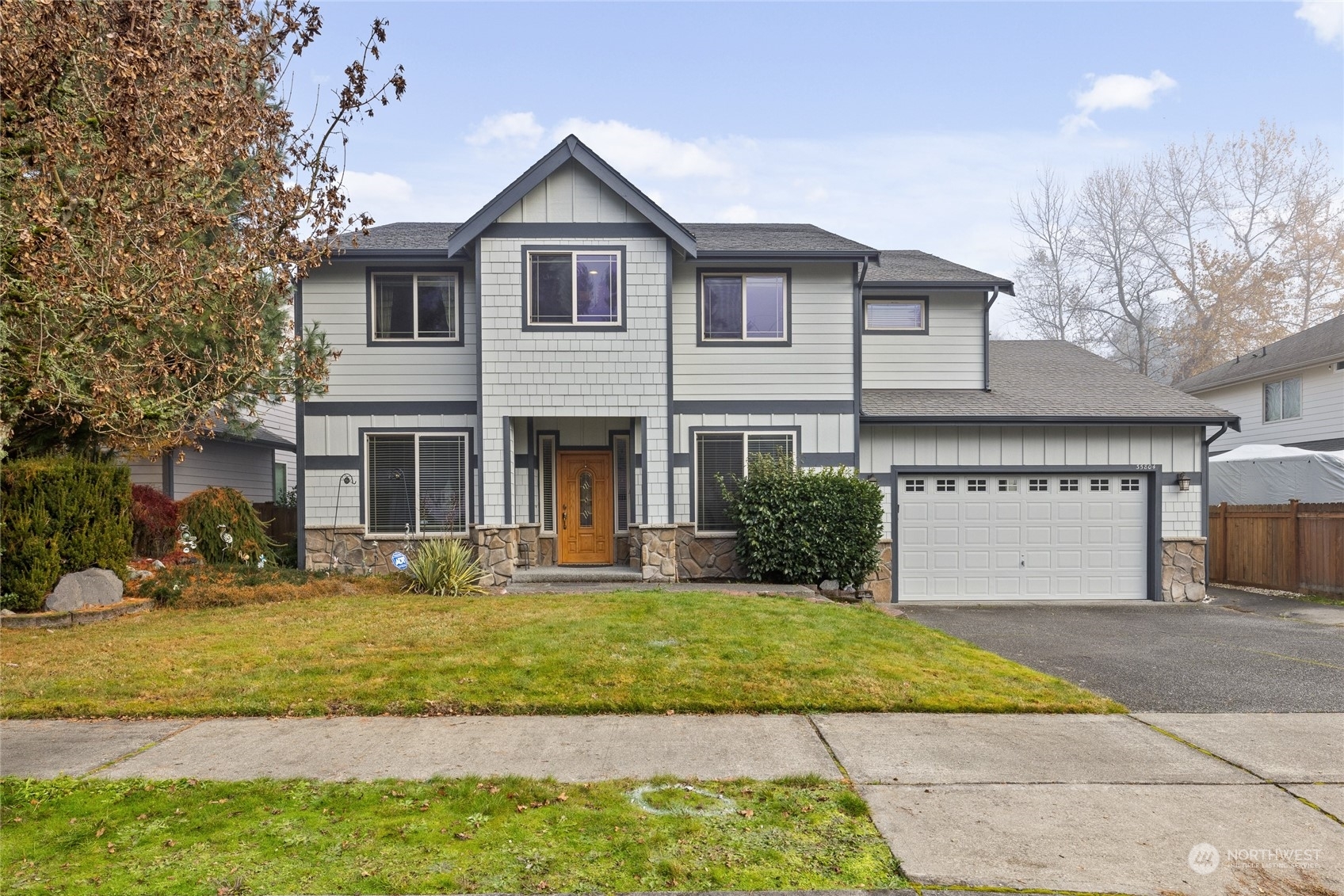 Property Photo:  35804  9th Avenue SW  WA 98023 