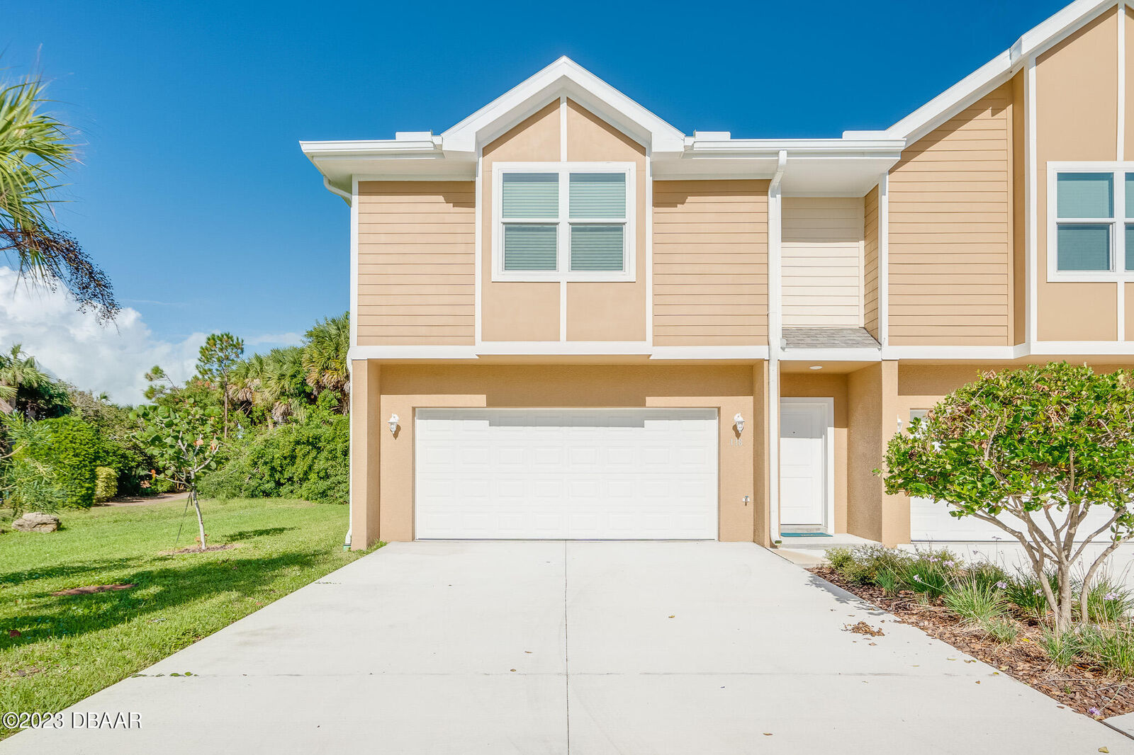 Property Photo:  118 Oceans Circle  FL 32118 