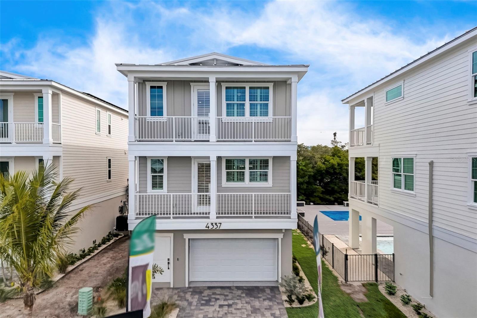 Property Photo: 4337 Marina View Way FL 34215