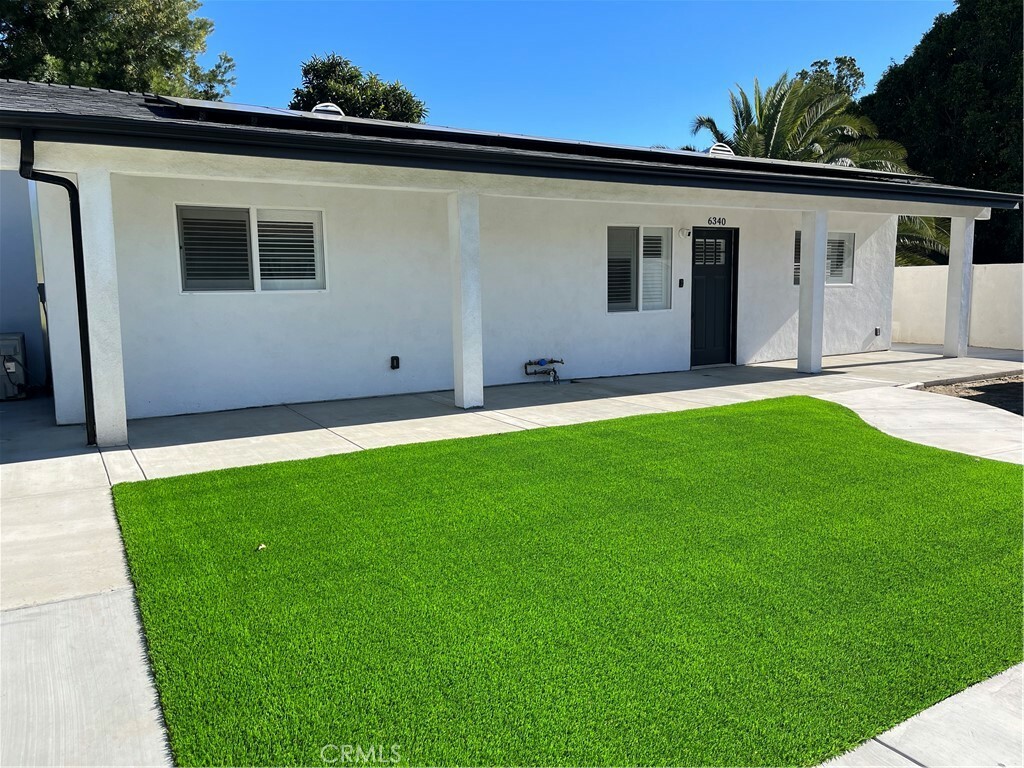 Property Photo:  6340 Ventura Canyon Avenue  CA 91401 