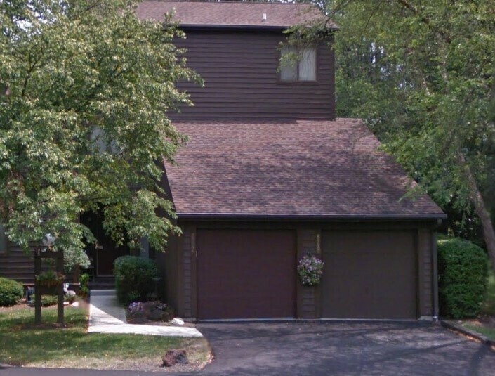 Property Photo:  8530 Wyoming Club Dr  OH 45215 