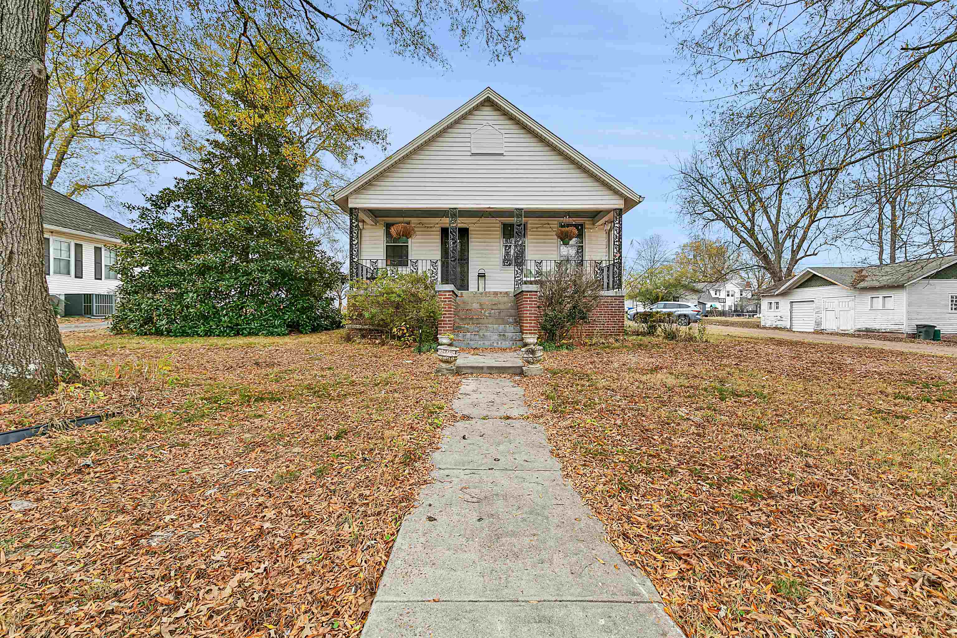 Property Photo:  519 S. Missouri St  TN 38301 