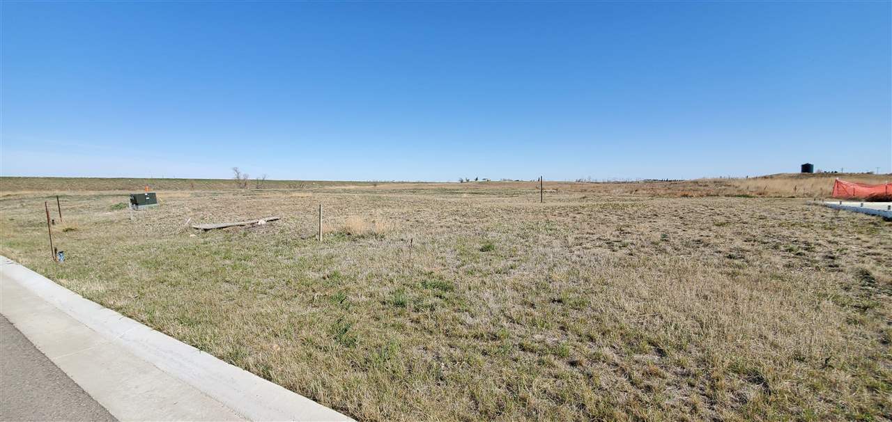 Property Photo:  375 14th St Block 35 Lot 6  ND 58852 