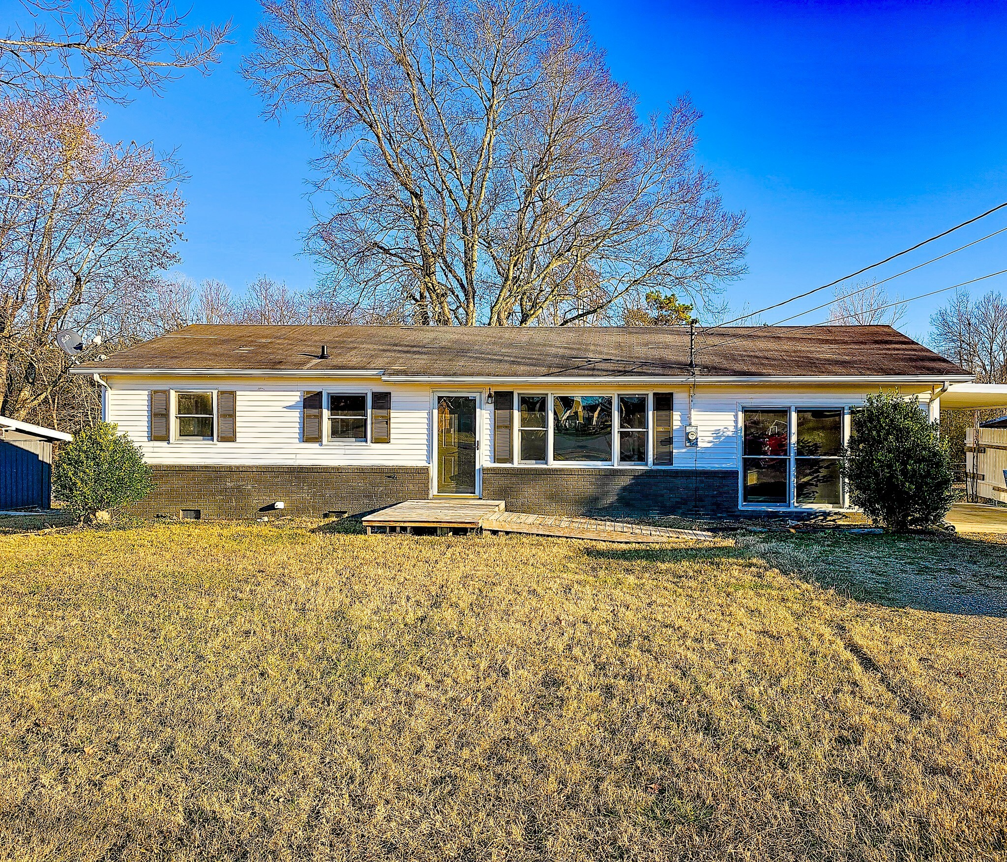 Property Photo:  966 Horse Mountain Rd  TN 37160 