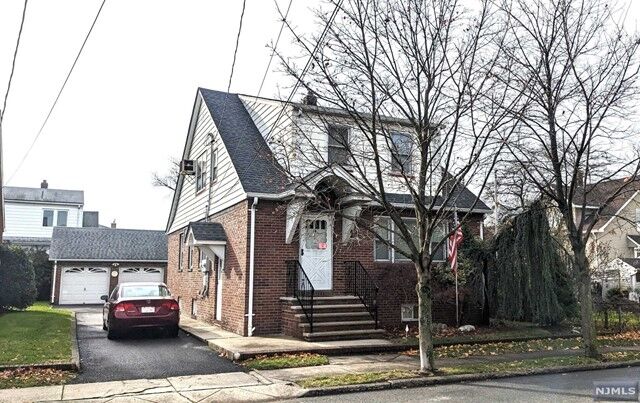 14 Stein Avenue  Wallington NJ 07057 photo
