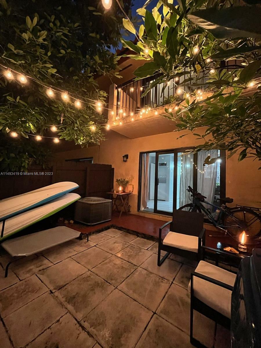 7856 SW 102nd Ln  Miami FL 33156 photo