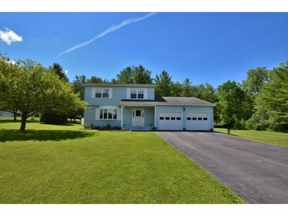 Property Photo:  45 Maple Drive  NY  