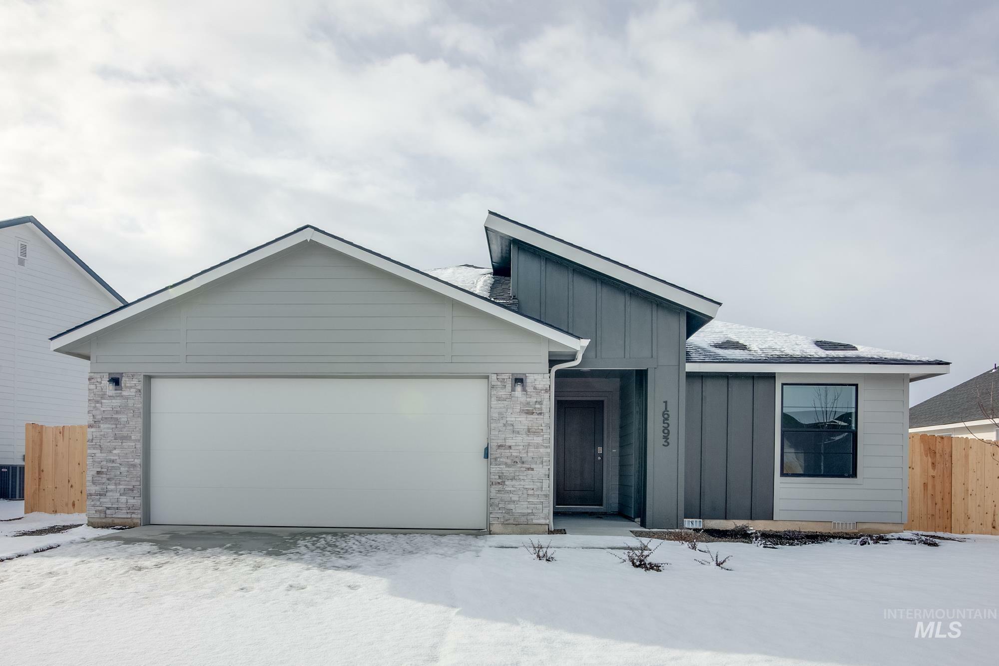 Property Photo: 16593 Chambers Way ID 83607
