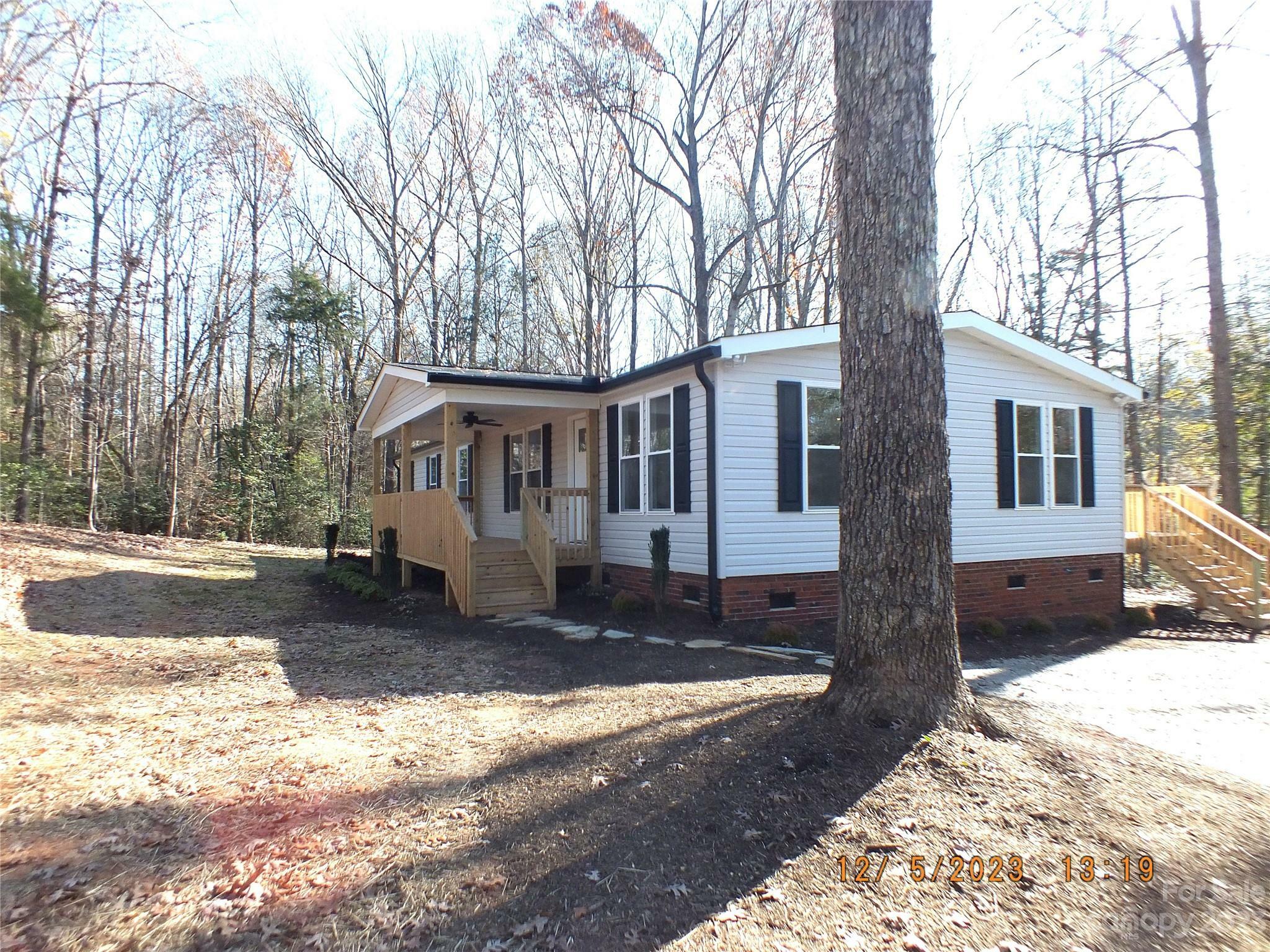 Property Photo: 123 Little River Trail SC 29707