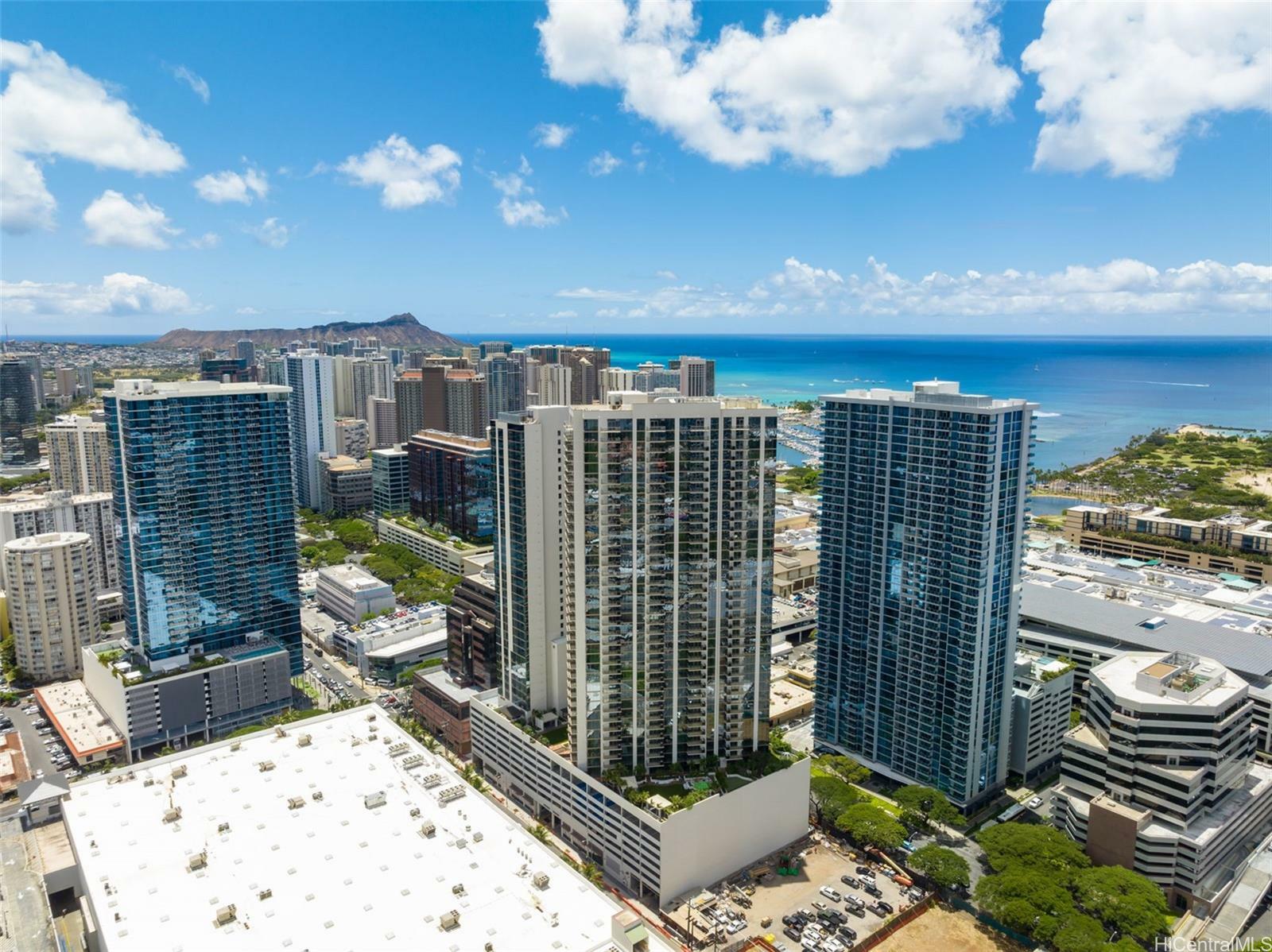 Property Photo:  1388 Kapiolani Boulevard 2807  HI 96814 