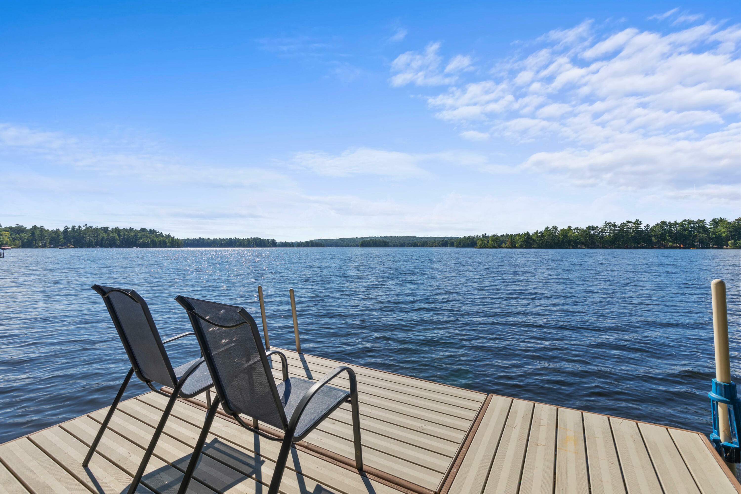 Property Photo: 85 Lake Avenue ME 04039