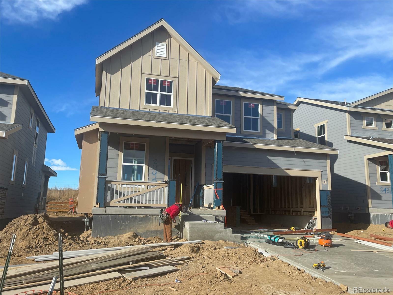 Property Photo: 2440 Crescent Circle CO 80026