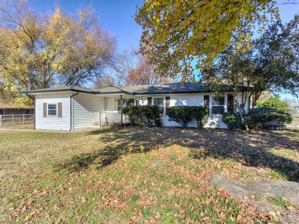 Property Photo: 10525 Bellview Drive OK 73130