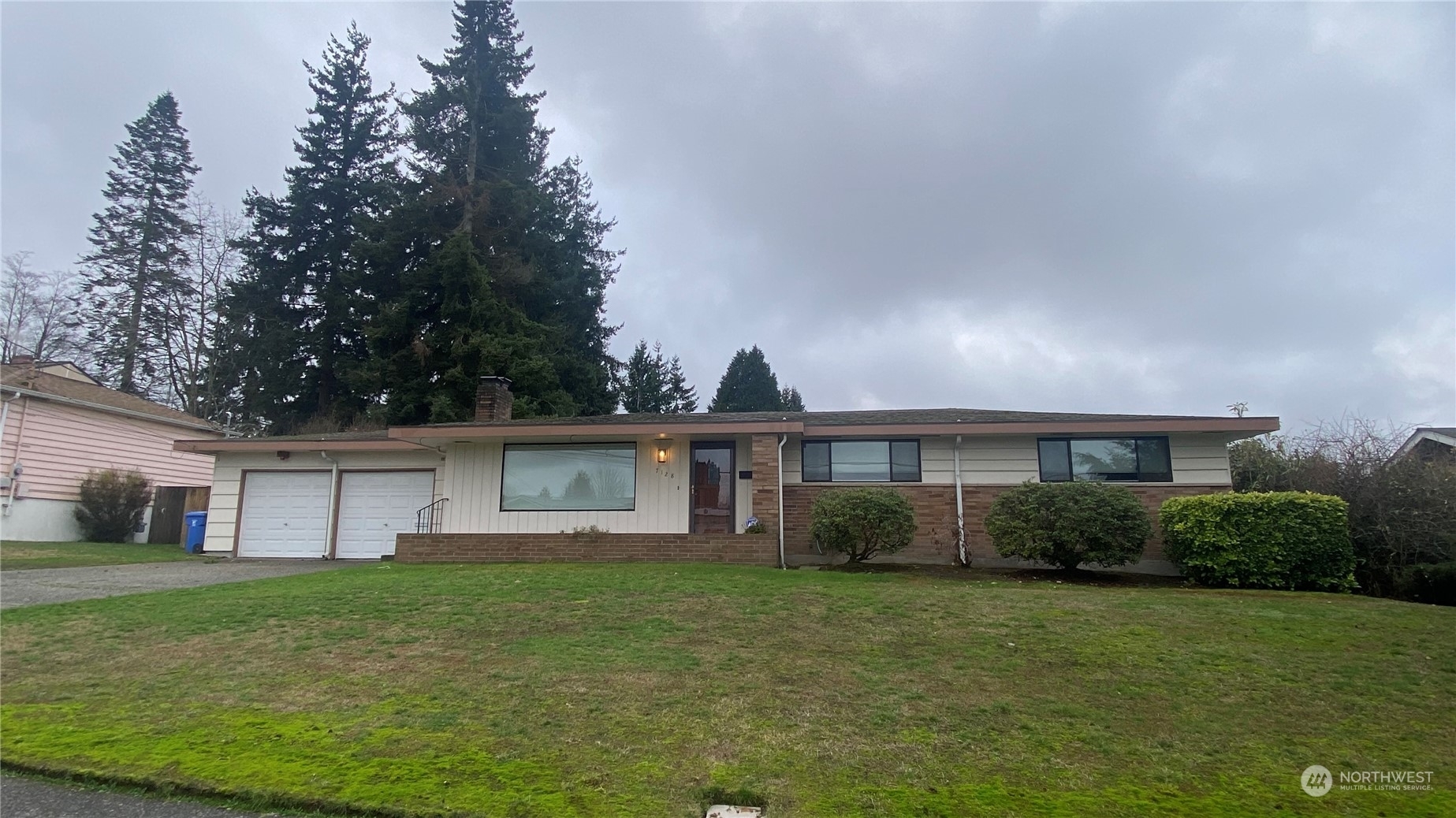 Property Photo: 7128 N 17th Street WA 98406