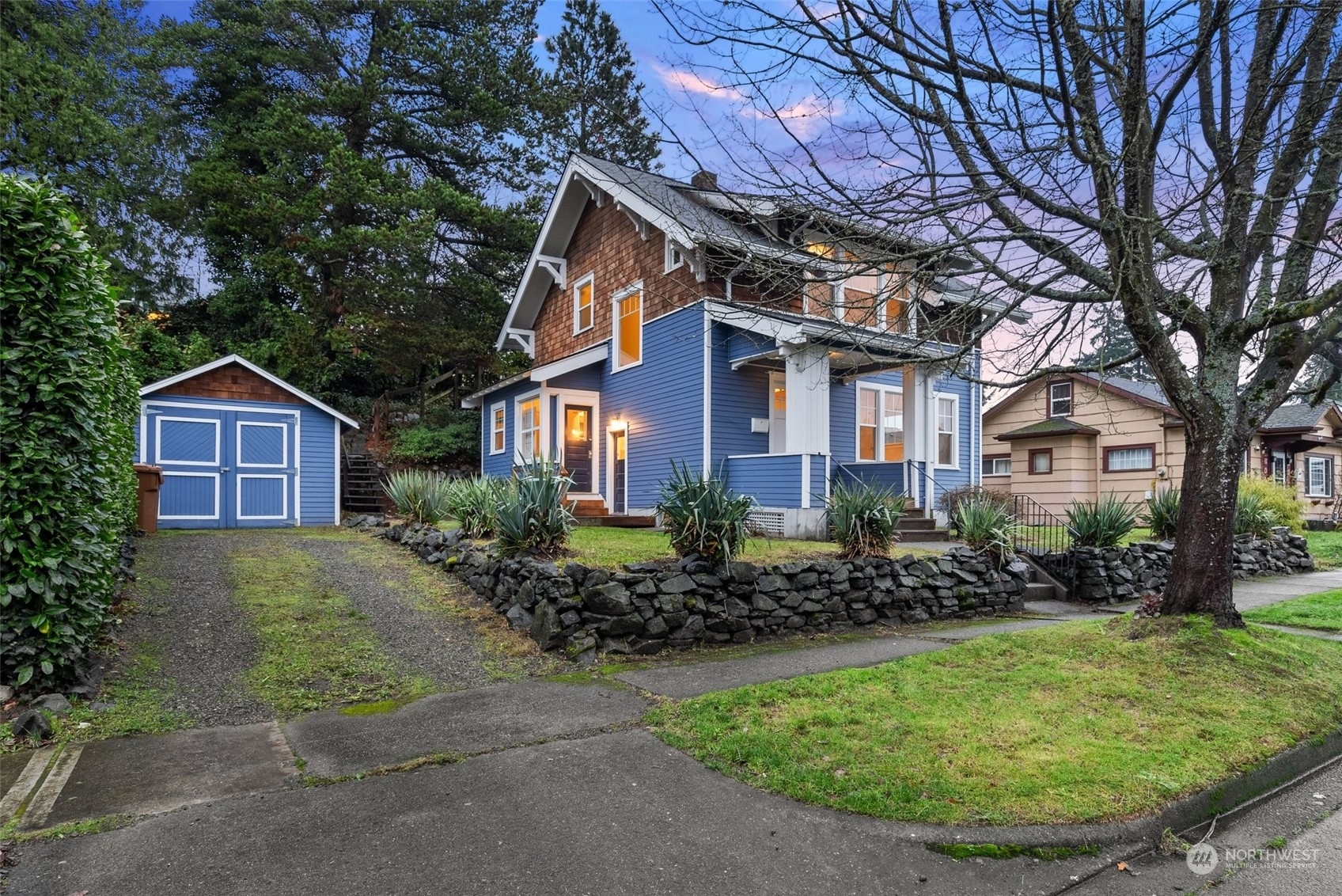 Property Photo:  615 N Puget Sound Avenue  WA 98406 