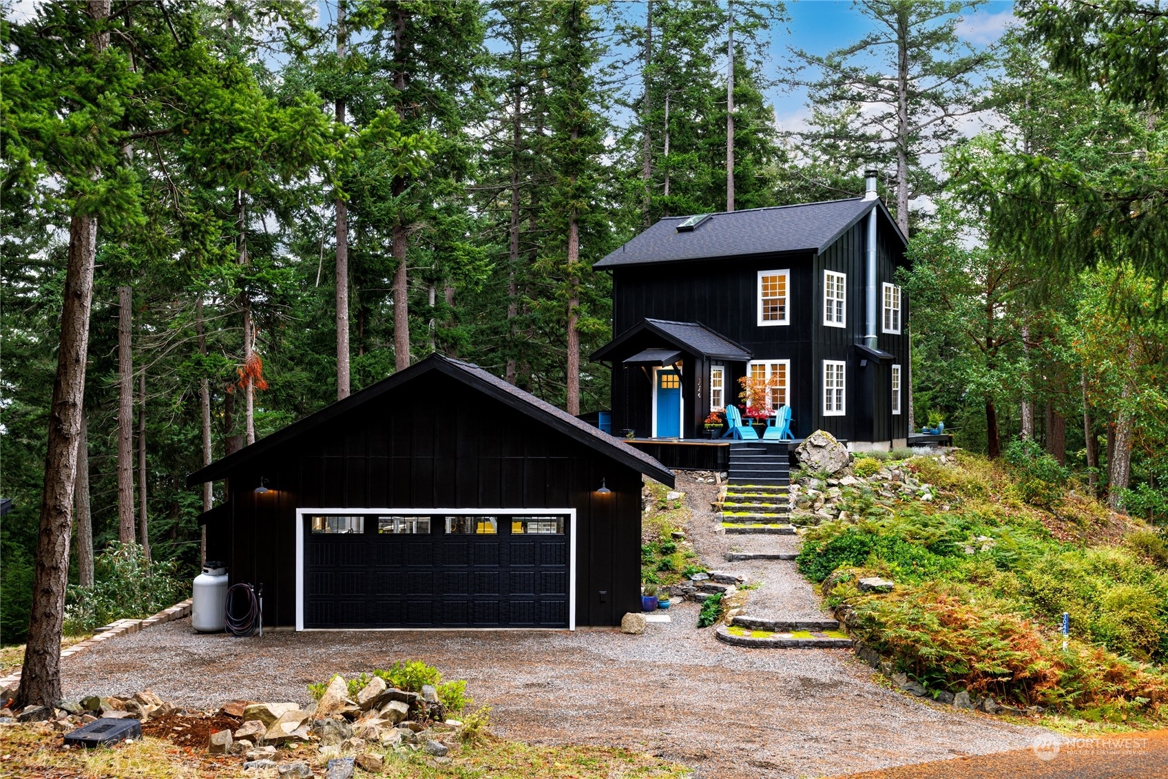 Property Photo: 3046 Dogwood Terrace WA 98262