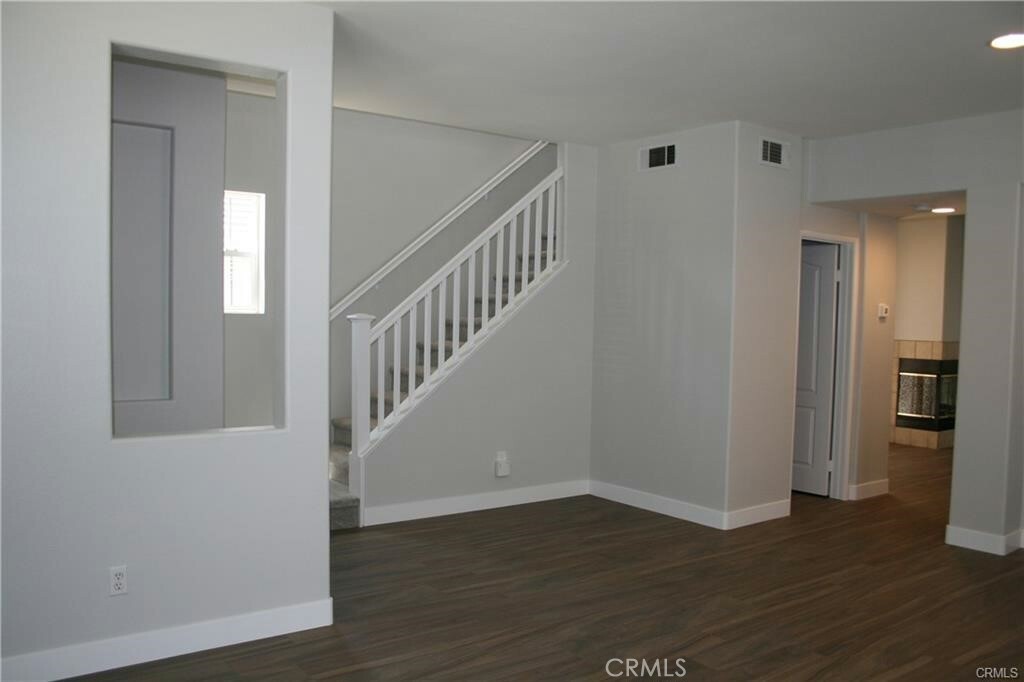 Property Photo: 583 Craftsman Circle CA 92821