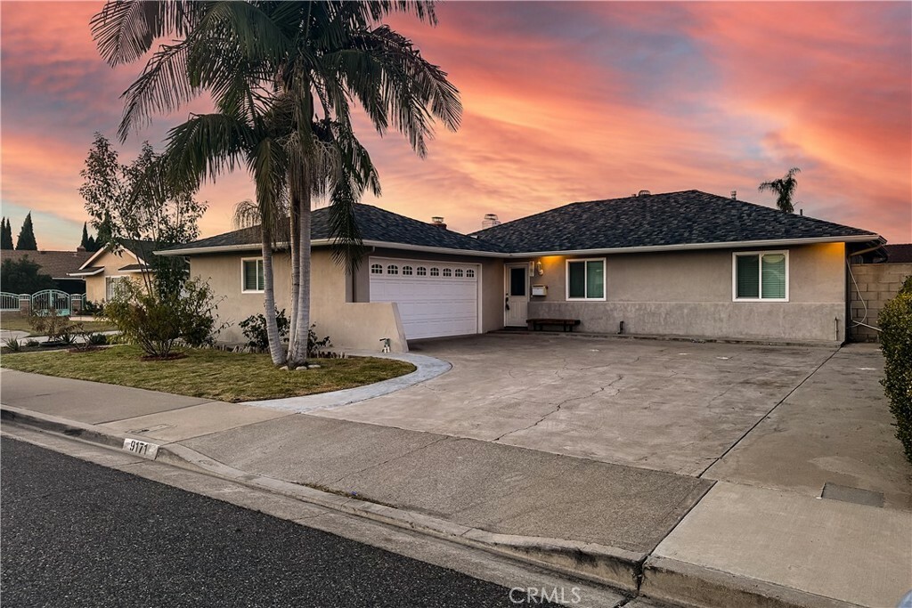 Property Photo:  9171 Dalton Circle  CA 92683 