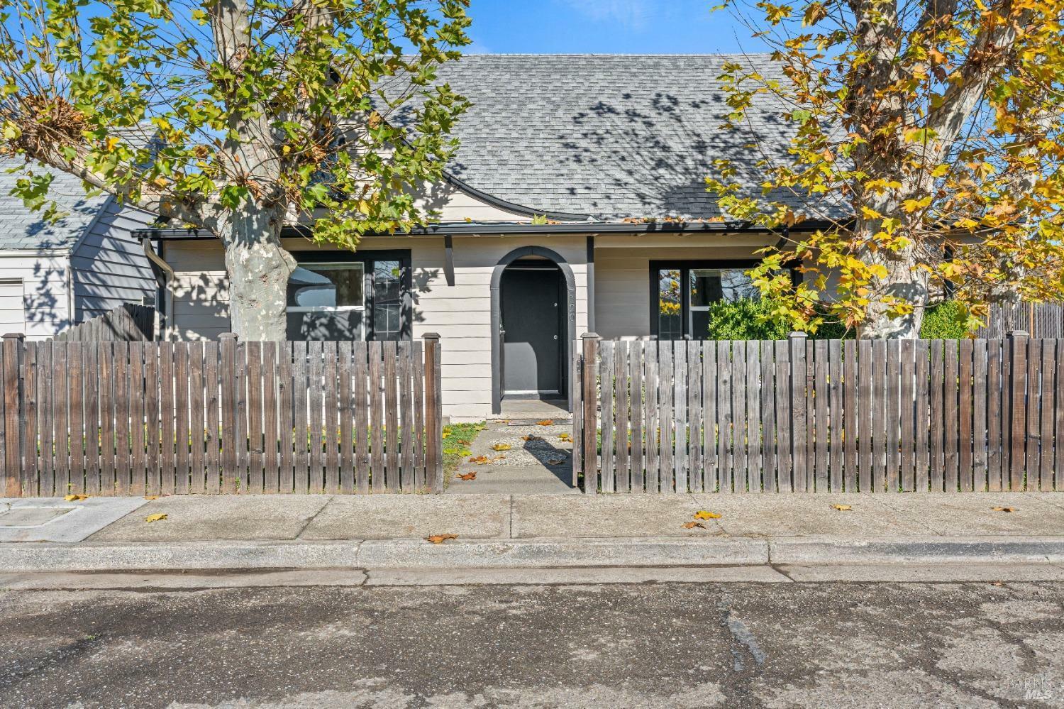 Property Photo:  120 Thomas Street  CA 95482 