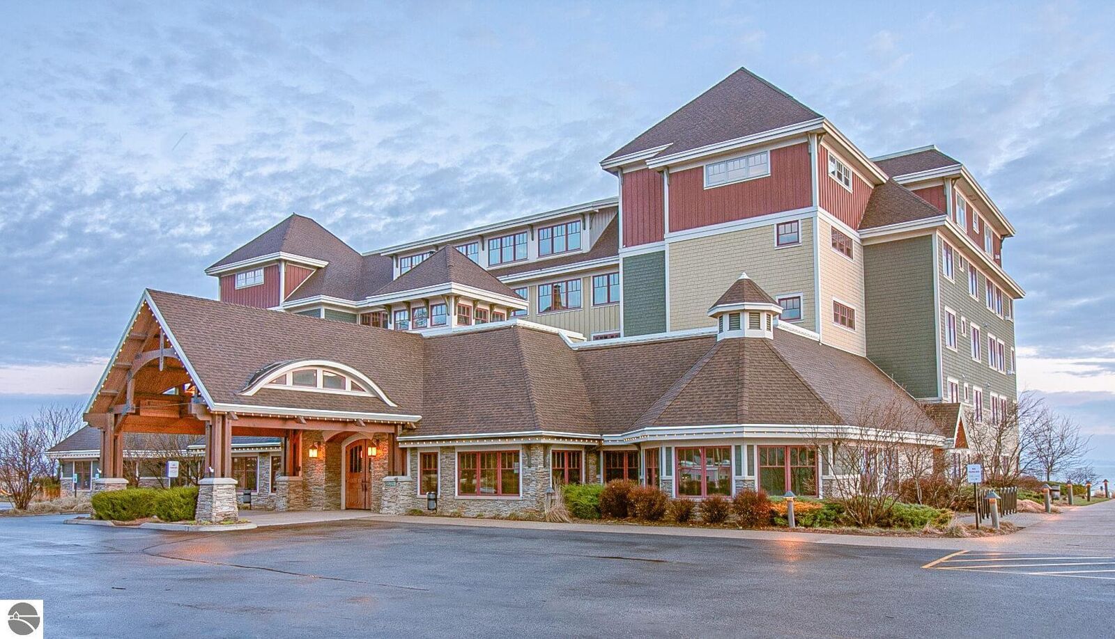 Property Photo:  2035 N US-31 N 502  MI 49686 