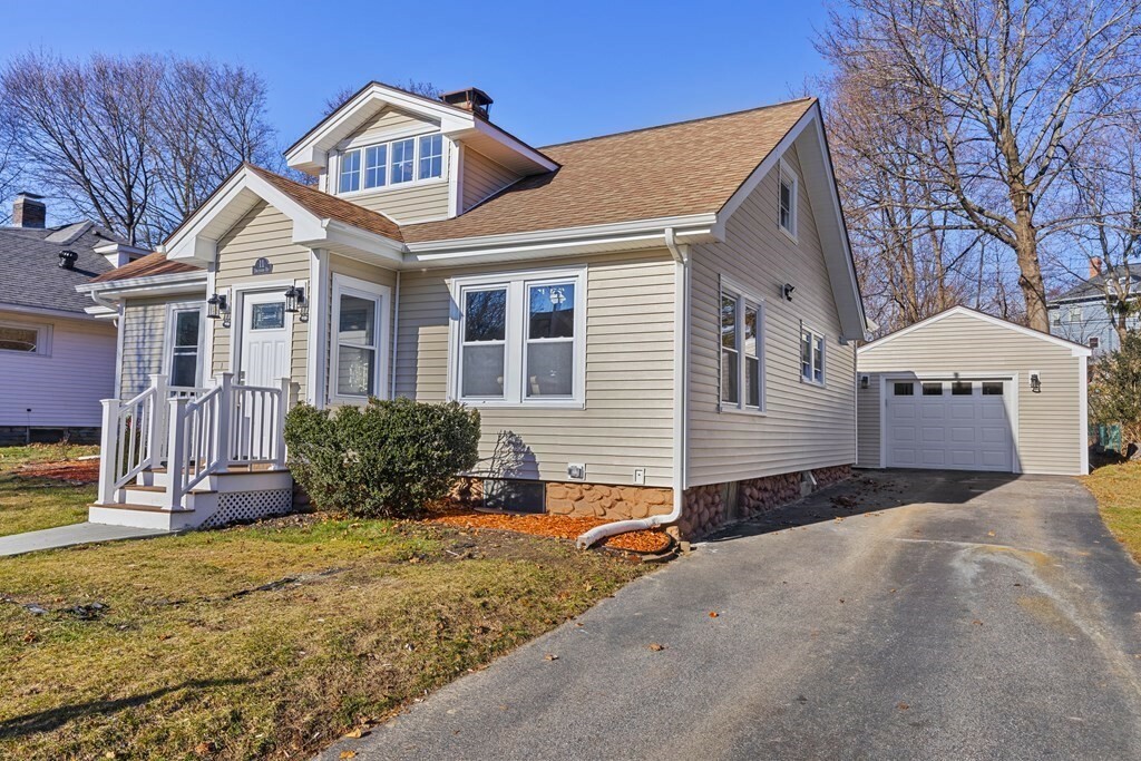 Property Photo: 11 Davidson Rd MA 01605