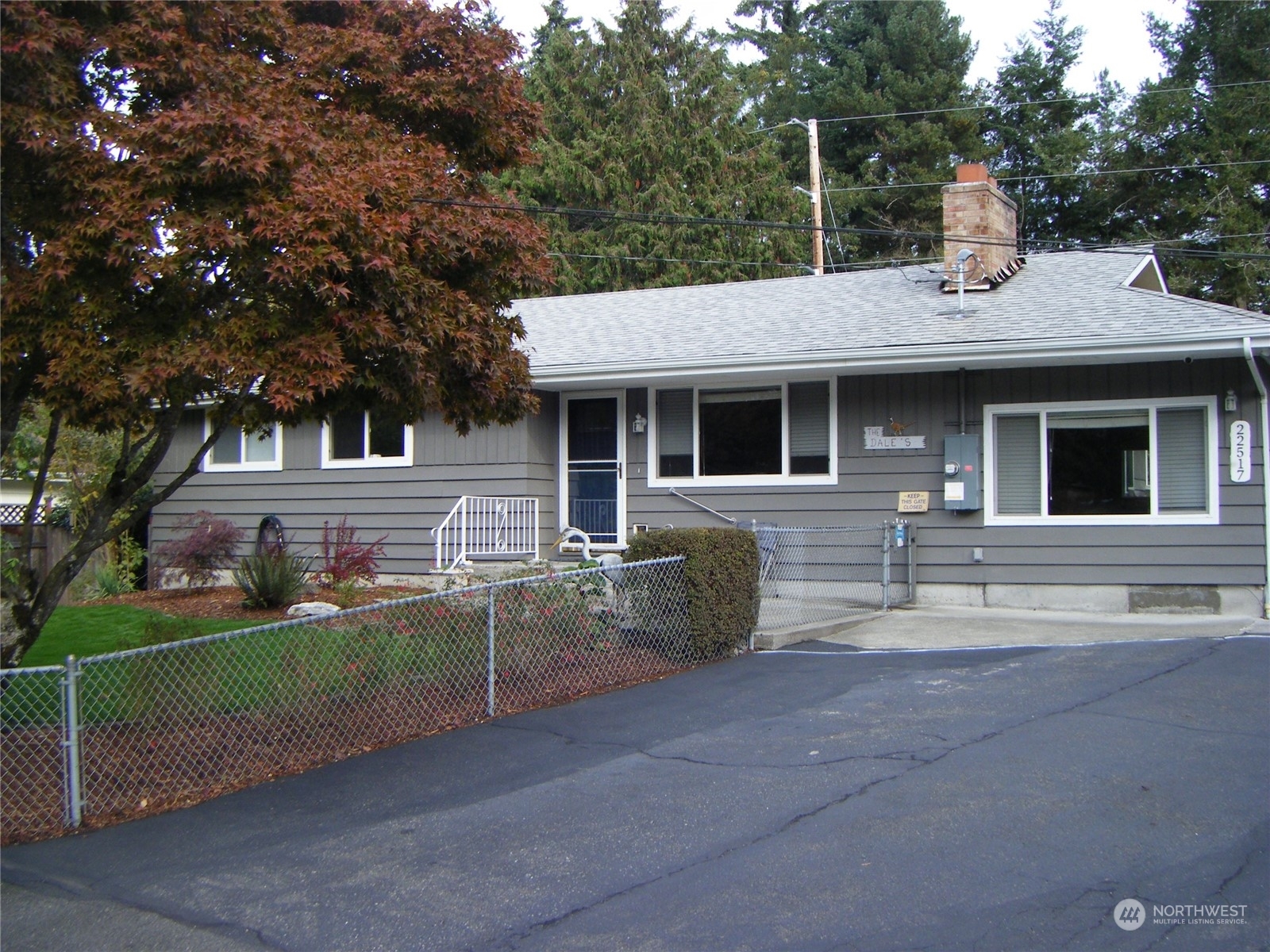 Property Photo:  22517 72nd Pl W  WA 98026 