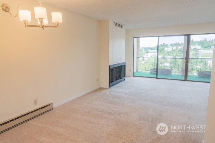 Property Photo:  2929 76th Avenue SE 408  WA 98040 